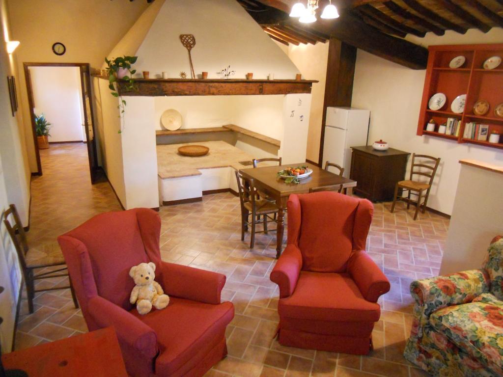 Podere Pian Dei Gelsi Volterra Exterior foto