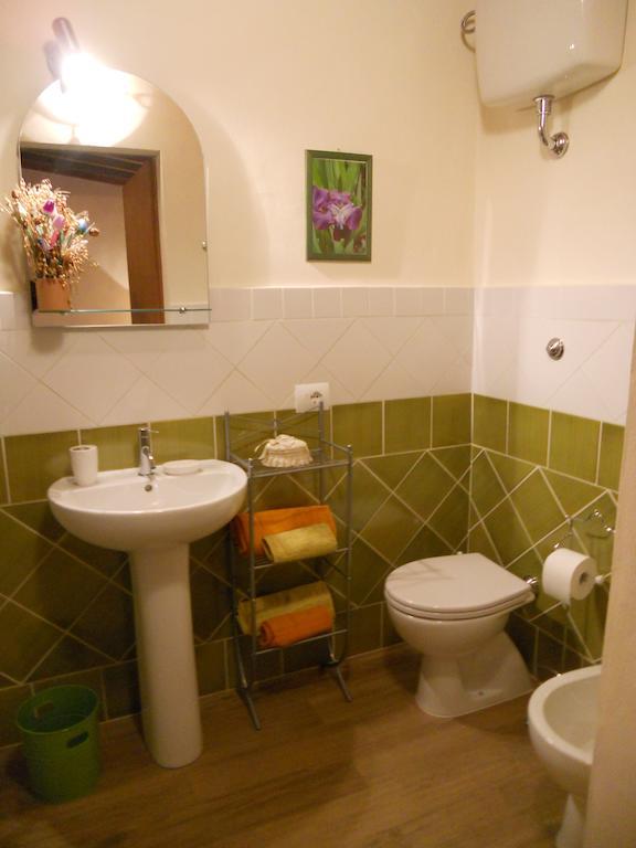 Podere Pian Dei Gelsi Volterra Habitación foto